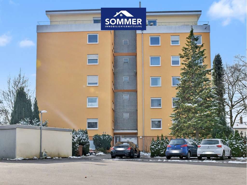 4-Zimmer-Wohnung mit Balkon und Garage in Lipbach (Friedrichshafen)