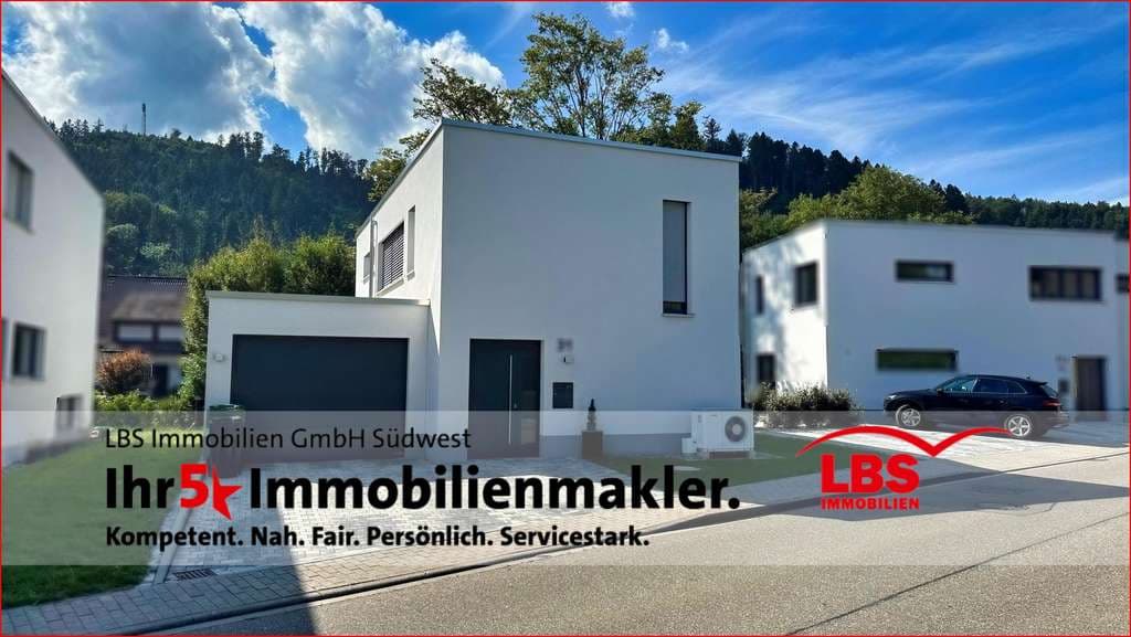 Moderne Stadtvilla mit Garage