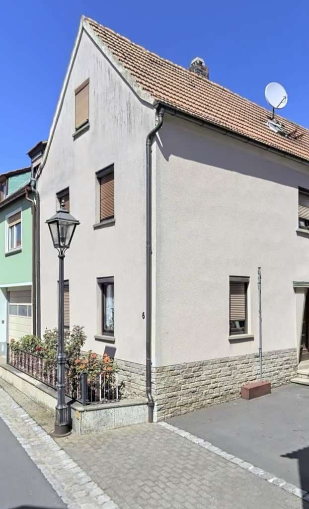 Einfamilienhaus Sofortbezug im Herzen von Eisenheim