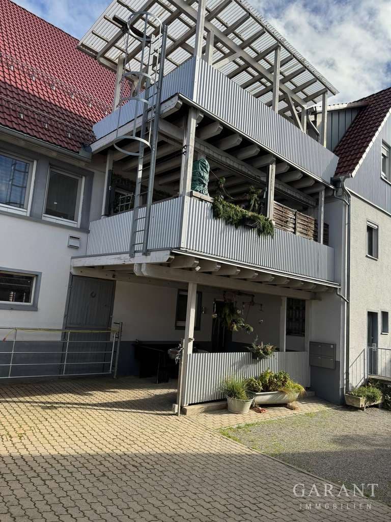 Exklusives Mehrfamilienhaus mit viel Ausbaupotenzial !!!