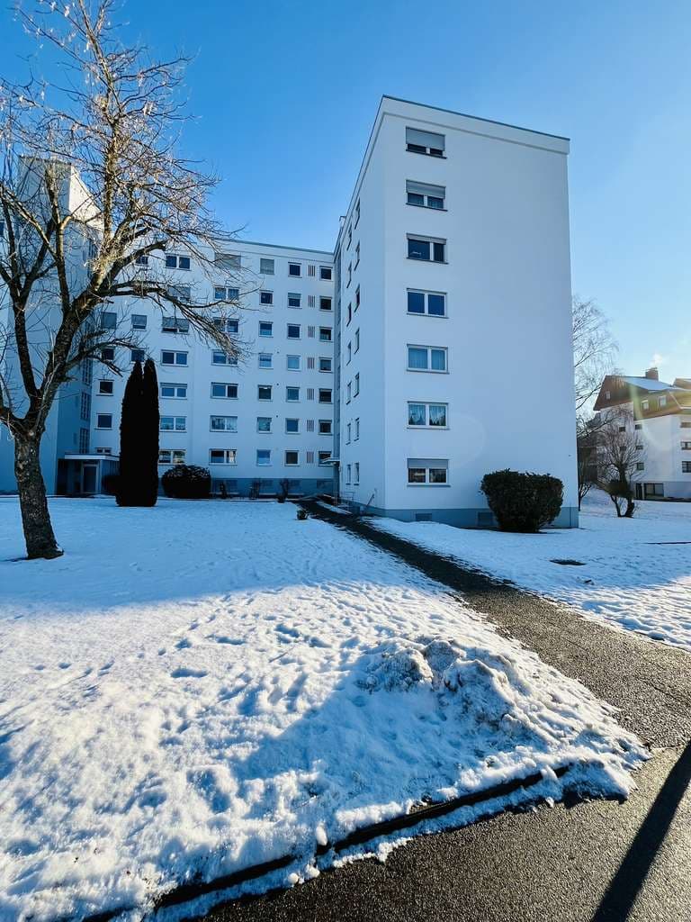 Attraktive und zentrumsnahe 2-Zimmer-Wohnung mit Balkon und Stellplatz